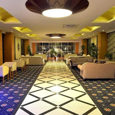 酒店 Limapark 4*